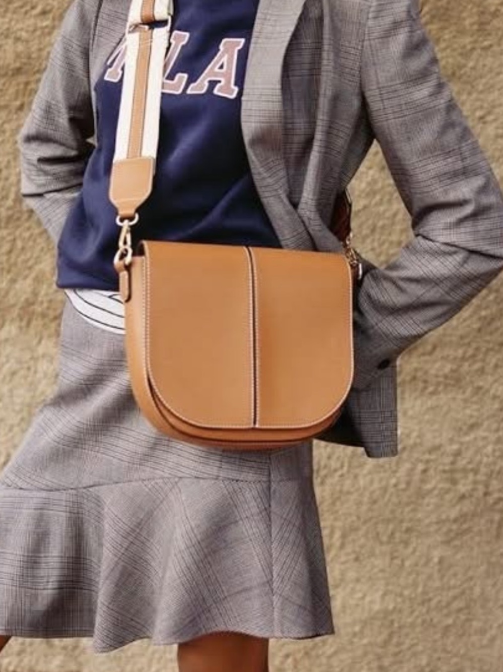 Reitmans Tan Crossbody Saddle Bag with Stripe Strap
